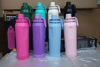 750ml garrafa pacco com protetor silicone